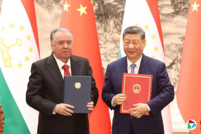习近平吁中国和塔吉克斯坦坚决打击三股势力