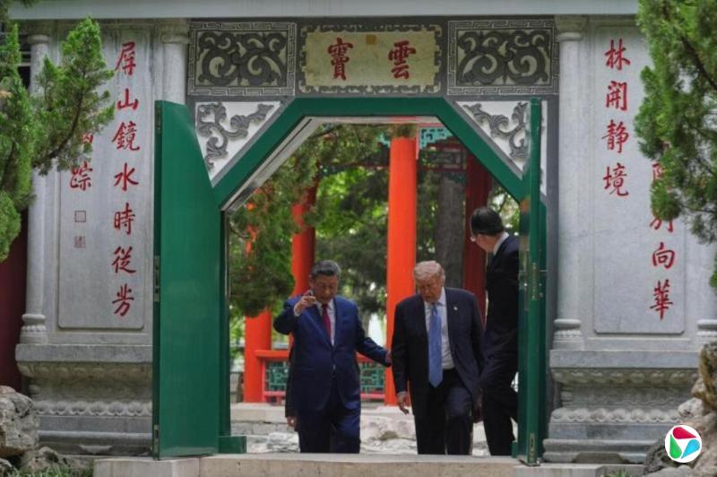 【图集】习近平与特朗普在中南海小范围会晤