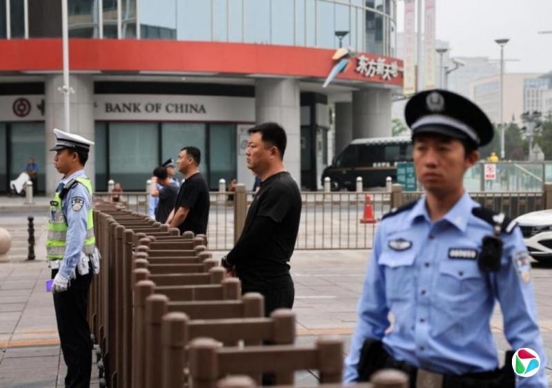 美媒:特习会期间 美特情局人员曾与中方人员发生肢体冲突