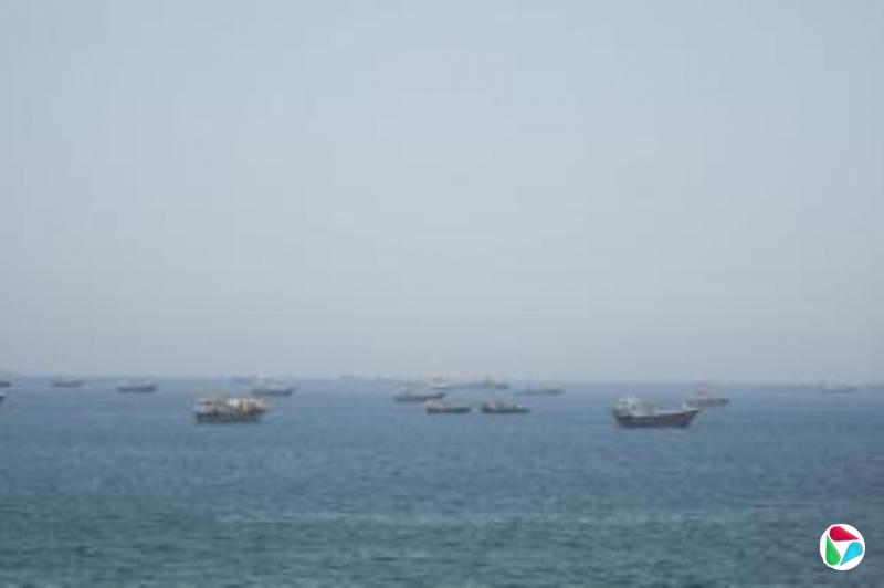 中国两艘油轮载400万桶原油驶出霍尔木兹海峡