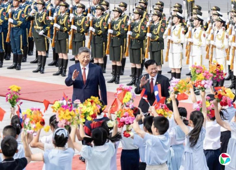习近平:推动中老经济走廊合作提质升级