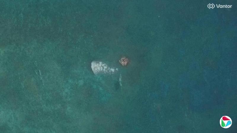 菲律宾要求中国移除在黄岩岛建造的浮动设施