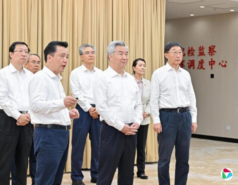 李希:坚定不移强化制度治权依规用权