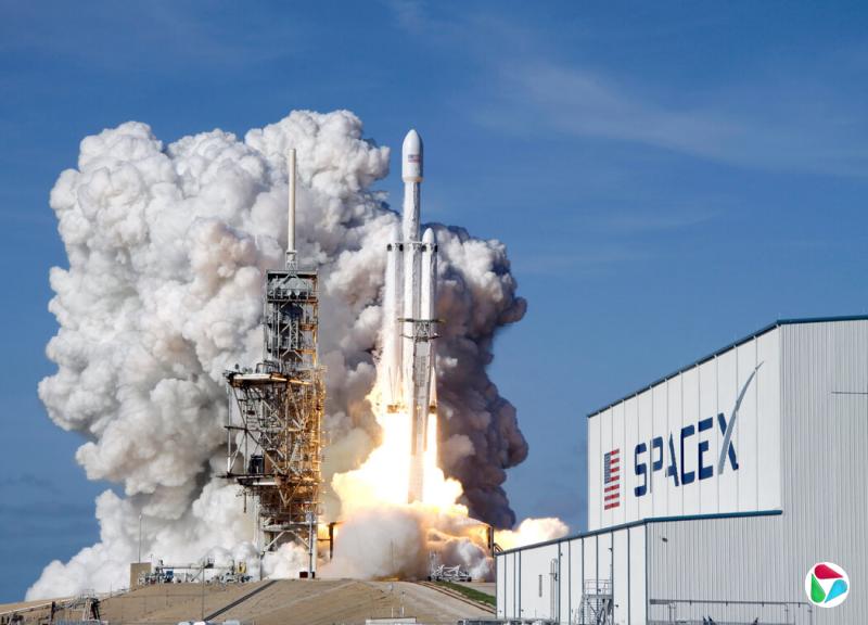 SpaceX将首次公开募股的发行价定为每股135美元,公司估值因此达到1.77万亿美元。部分投资者对这一估值是否合理持怀疑态度。