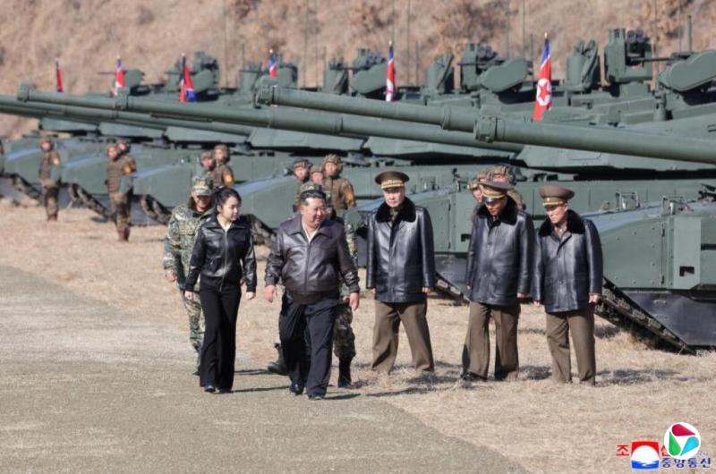朝鲜谴责美国批准向韩国出售空对空导弹