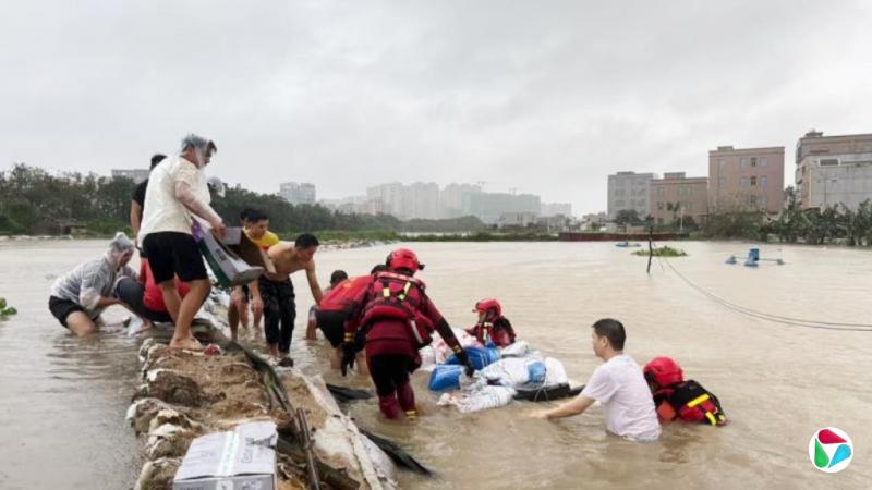 中国华南遇龙舟水 多地雨量破纪录