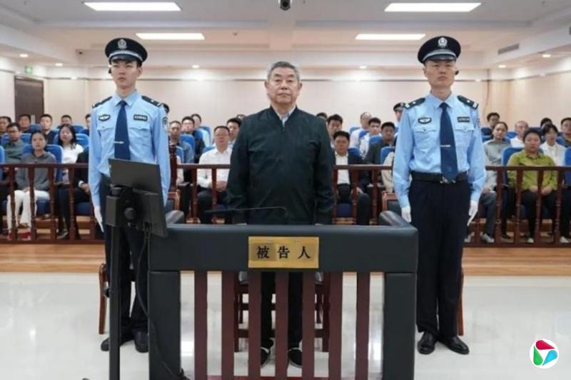 涉受贿逾亿人民币 中海油原副总袁光宇被判死缓