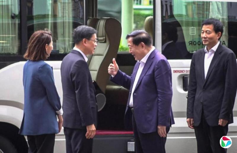 夏宝龙访港高度评价李家超 学者:最早年底才知会否连任特首