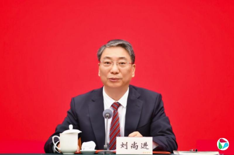 刘尚进任重庆市政府党组副书记 市长一职罕见空缺逾三个月