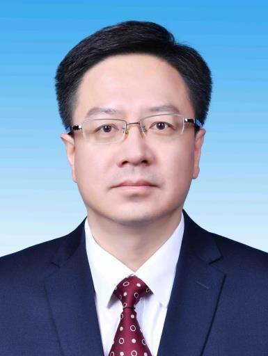 新任江苏省委常委陈忠伟已任省委秘书长