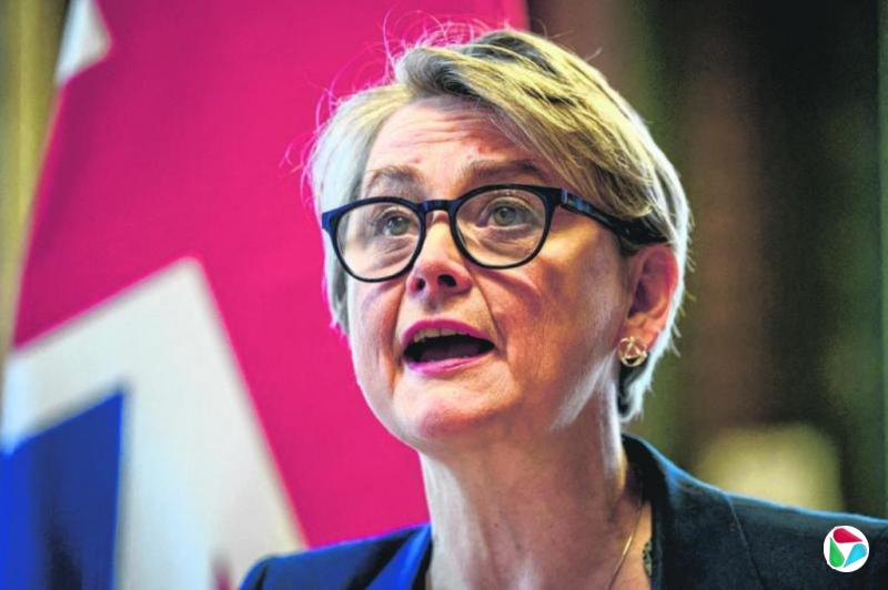 英国外长警告:AI或成未来10年最大安全挑战