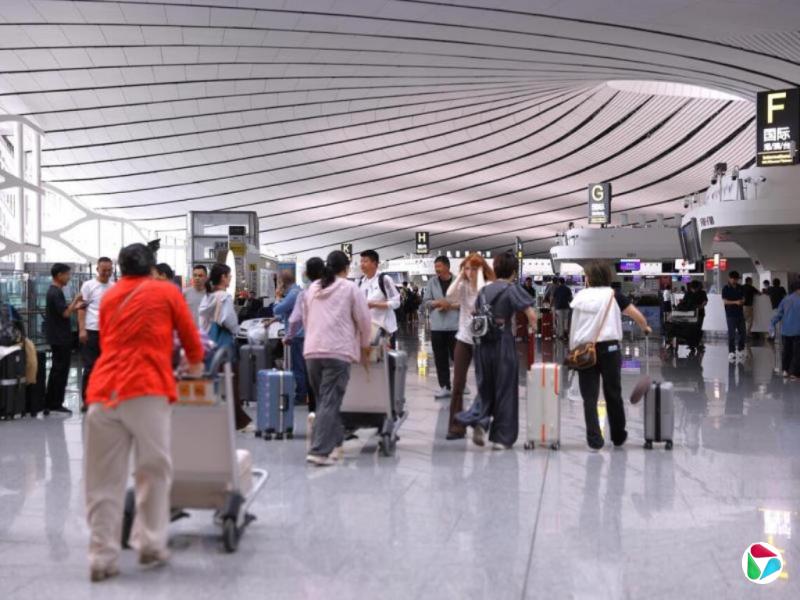 中国官方:必要时劝阻公民出境前往部分高风险国家地区