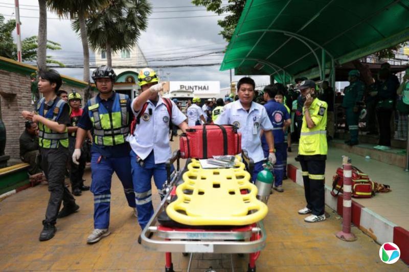 泰国曼谷近郊中学生枪杀祖父母 再赴校射杀五人后自轰