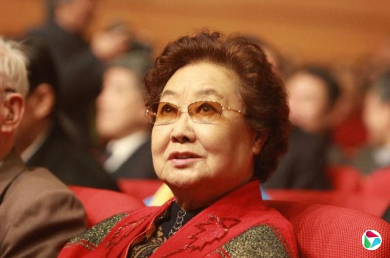 中国著名歌唱家郭兰英逝世