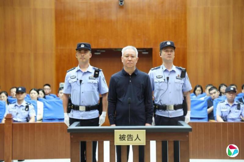 陈婧:许家印“全剧终”后的未完待续