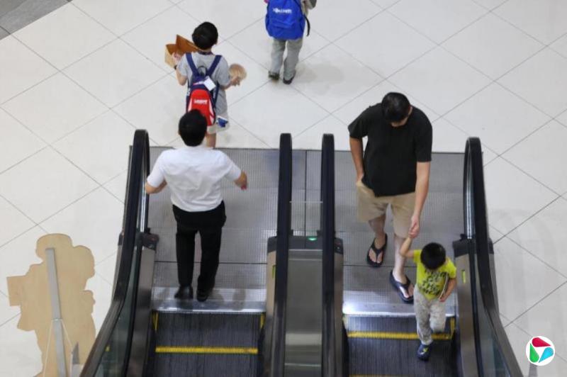 吴新慧:打起精神谈家事莫内视
