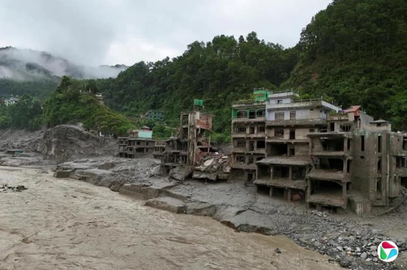 旅行社:尼泊尔泥石流致47人失踪 包括两名新加坡人
