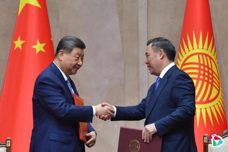 习近平:坚定支持吉尔吉斯斯坦维护国家主权