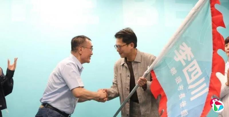 蓝白整合未拉开差距 新北市长选情陷拉锯