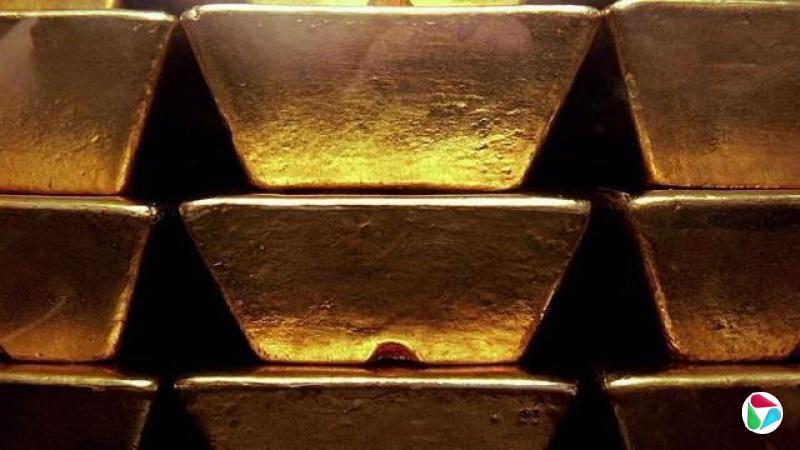 整齐堆叠的金砖