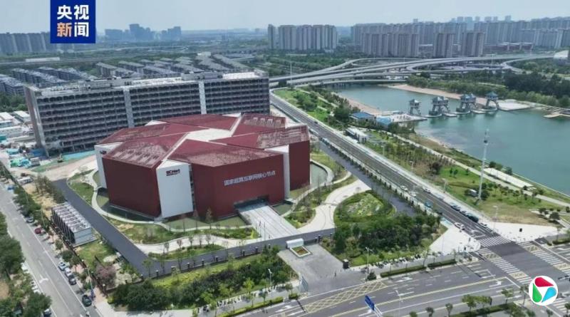 中国拟有序部署十万卡级智算集群 加大国产晶片适配力度