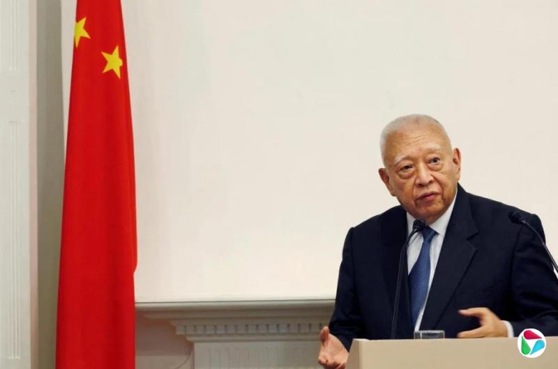 港媒:董建华灵柩料有中国国旗覆盖