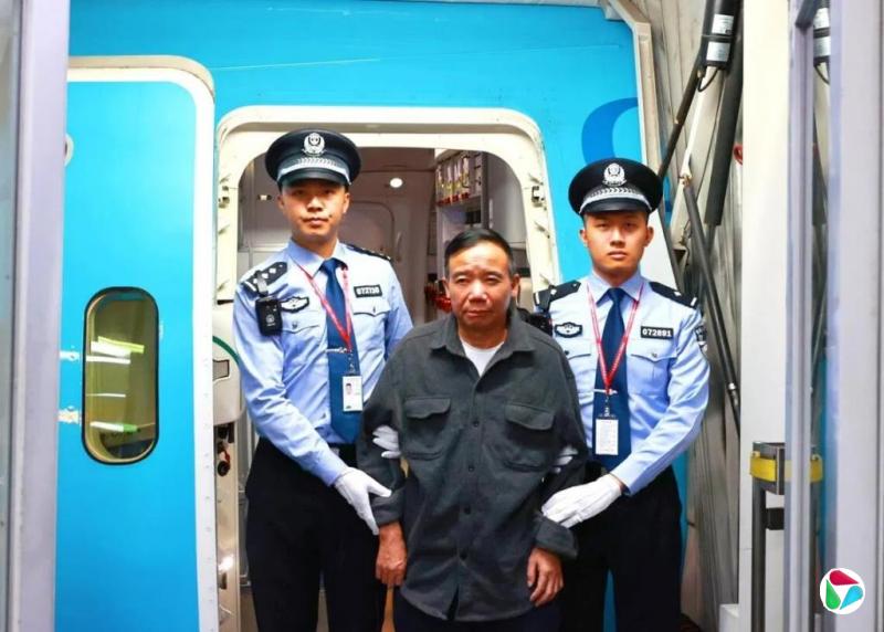 约两年前外逃 红通人员曾能贵落网被引渡回中国