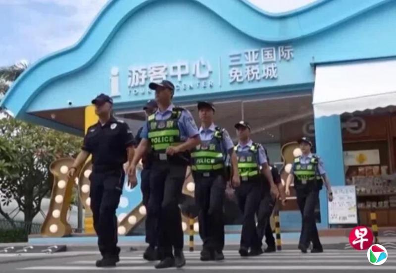 中国和塞尔维亚在海南联合警务巡逻