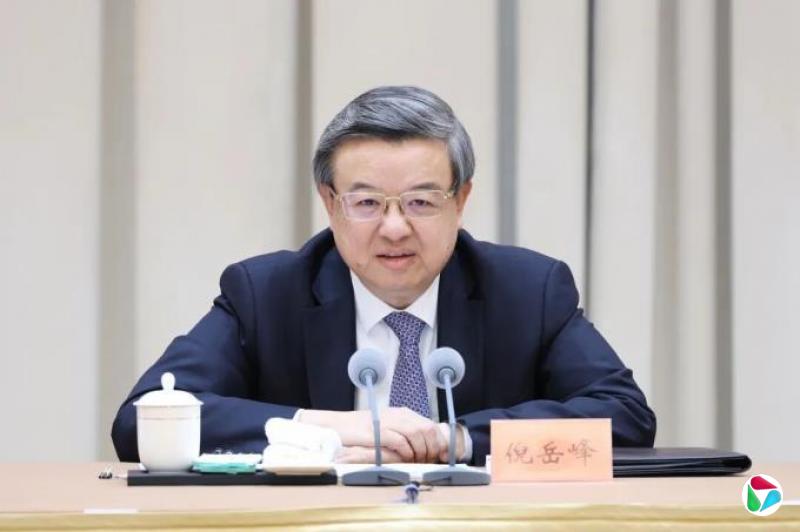 倪岳峰辞去河北省人大常委会主任职务
