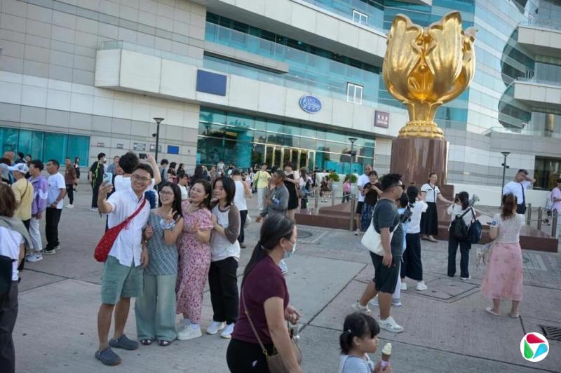 港官员:境外团队赴港拍摄须先交代故事内容