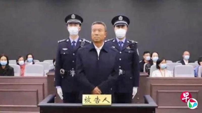 内蒙古“第一贪官”李建平之子据报改名换姓藏身欧洲